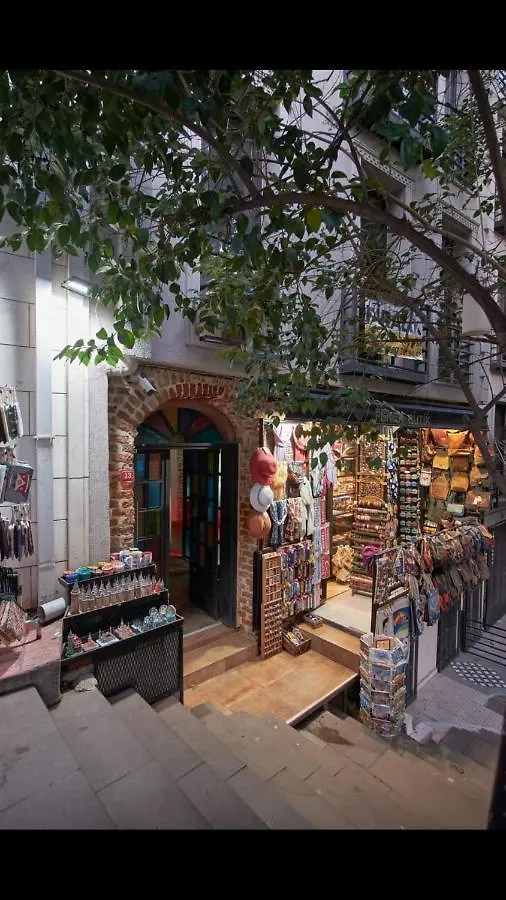 Galata Nazapart Aparthotel Istanboel Turkije